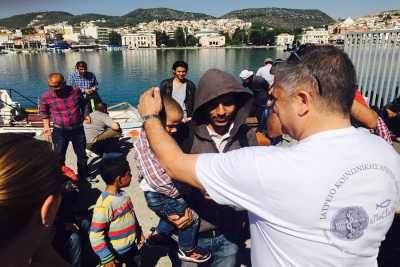 Πρωτοβουλία της ΚΕΔΕ για το μεταναστευτικό - Λύση απο την Αυτοδιοίκηση