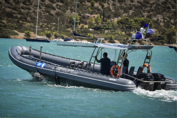 Σε εξέλιξη επιχείρηση του Λιμενικού για τον εντοπισμό 80 μεταναστών βόρεια της Σάμου