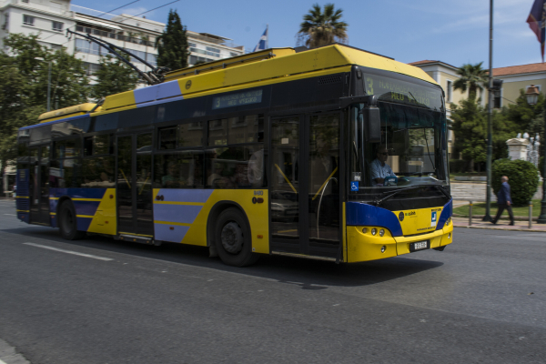 Στάση εργασίας σήμερα στα τρόλεϊ - Τι ώρα τραβούν χειρόφρενο