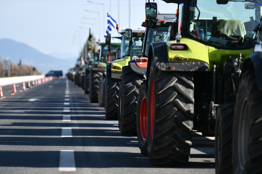 Αγρότες: Οι τρεις προϋποθέσεις Χρυσοχοΐδη για την κάθοδο των τρακτέρ στο Σύνταγμα