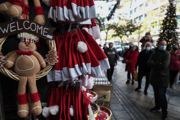 Κορονοϊός Ελλάδα: Οι λοιμωξιολόγοι βάζουν... φρένο στο άνοιγμα των καταστημάτων