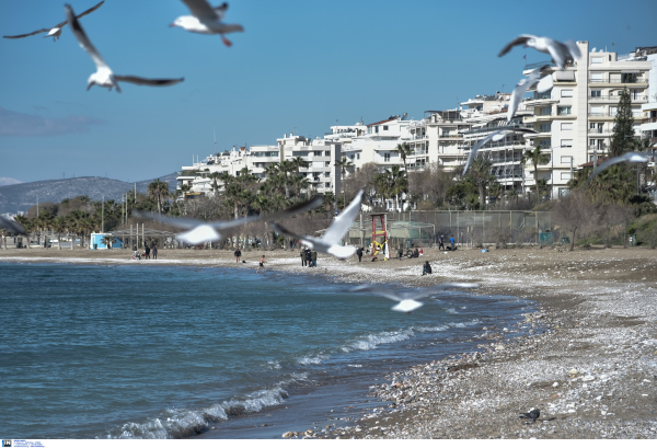 Καιρός: Συνεχίζονται οι λιακάδες του Οκτωβρίου και αύριο, αραιές νεφώσεις