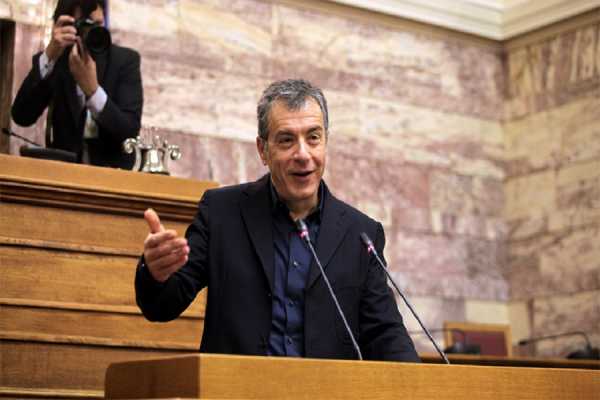 Θεοδωράκης: Μπορεί να βρεθεί λύση στο ασφαλιστικό