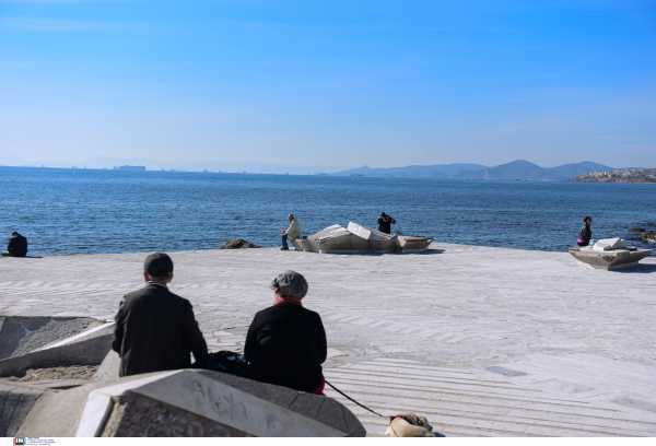 Η Πανδημία επιδείνωσε την ανισότητα φύλων: Οι γυναίκες υπέστησαν μεγαλύτερες κοινωνικο-οικονομικές επιπτώσεις