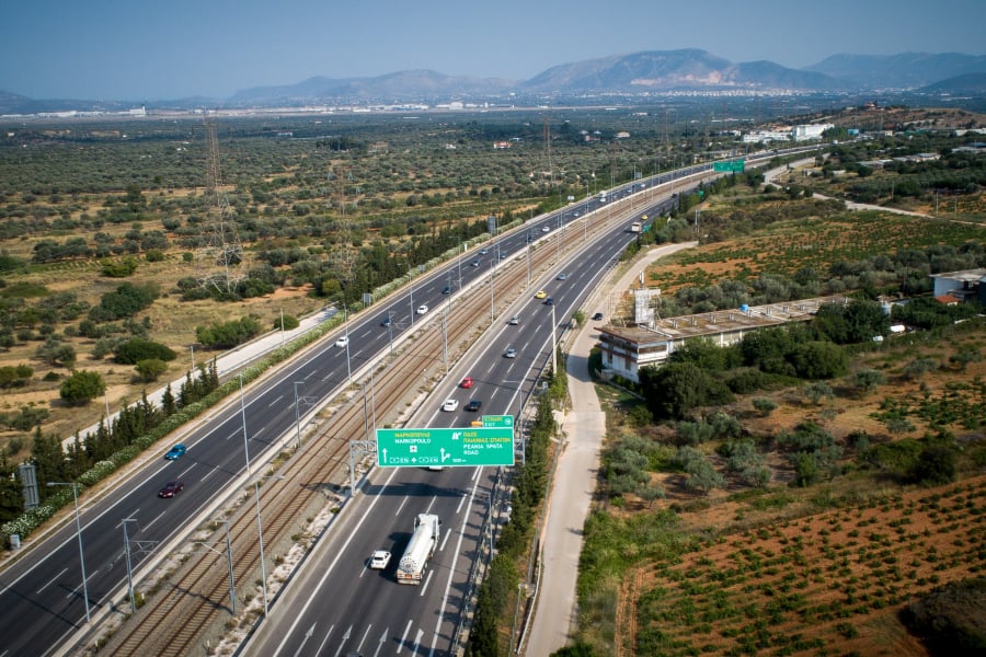 Αττική οδός: Καθυστερήσεις εξαιτίας τροχαίου