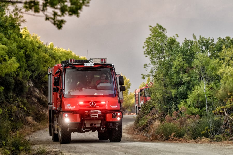 Φωτιά τώρα σε εργοστάσιο στη ΒΙΠΕ Βόλου