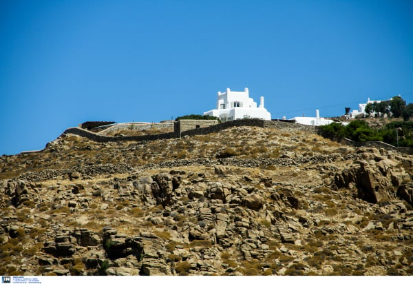 Συνελήφθη ο δήμαρχος Μυκόνου (βίντεο)