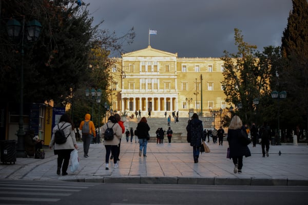 Θετική έκπληξη το πρωτογενές έλλειμμα, στο 5% του ΑΕΠ το 2021