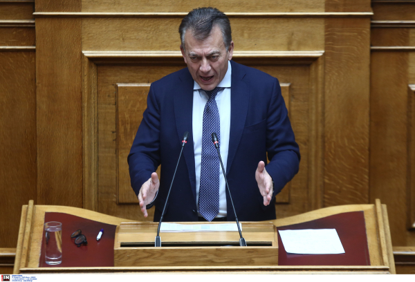 Βρούτσης: Έρχεται συνολική νομοθετική παρέμβαση για την οπαδική βία