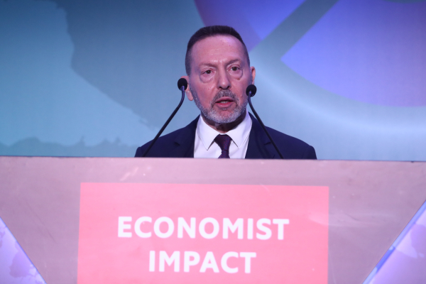 «Και λίγα είπα»- Ο Γ. Στουρνάρας επιμένει στην κριτική του για τον Αλ. Τσίπρα