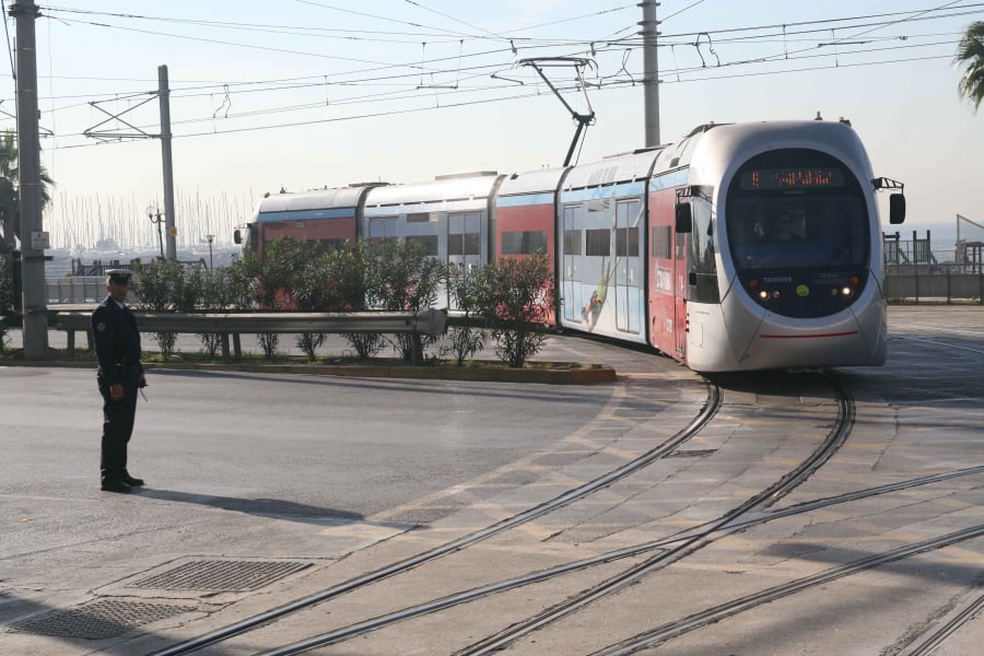 Αλλαγές στα δρομολόγια του Τραμ την Κυριακή