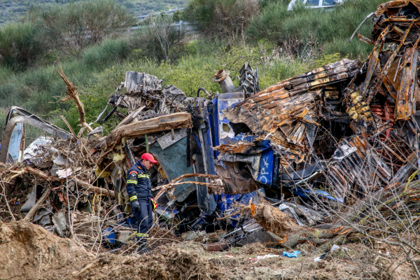 Τέμπη: Τι είναι το ξυλόλιο που εντοπίστηκε στη μοιραία αμαξοστοιχία - Πού χρησιμοποιείται