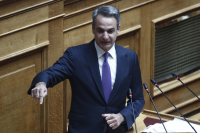 Μητσοτάκης: «Κάθε συνέντευξη του κ. Κασσελάκη μας κοστίζει 10 δισ. ακόμα»