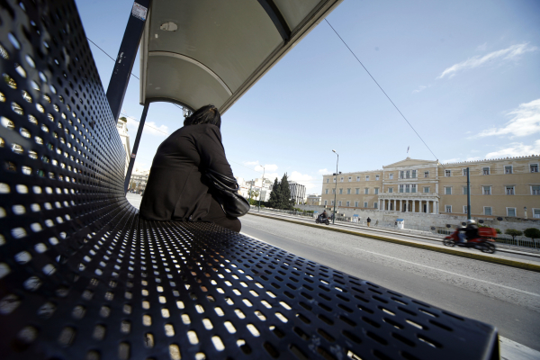 Με πρόγραμμα Κυριακής και αργιών τα δρομολόγια στα ΜΜΜ