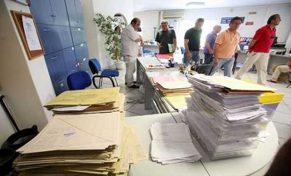 Φορολογικές ανατροπές για χιλιάδες μισθωτούς το 2015