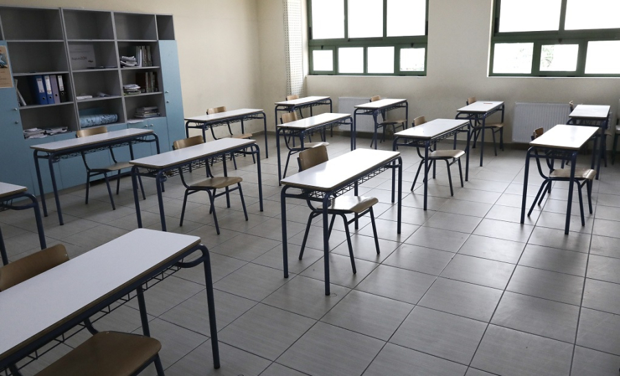 Κλειστά σχολεία και στα Τρίκαλα λόγω καύσωνα