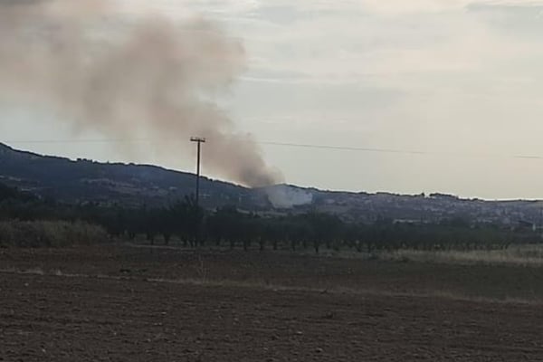 Φωτιά τώρα στη Θέρμη Θεσσαλονίκης – Ήχησε το 112