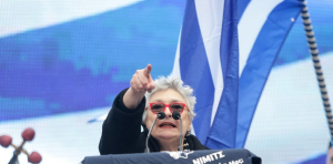 Αφροδίτη Μάνου για Γιώργο Μαζωνάκη: «Ούτε που τον ήξερα και αυτόν και τη δουλειά του»