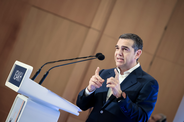 Ο ...σασμός του Τσίπρα με τον ...Δημητριάδη!