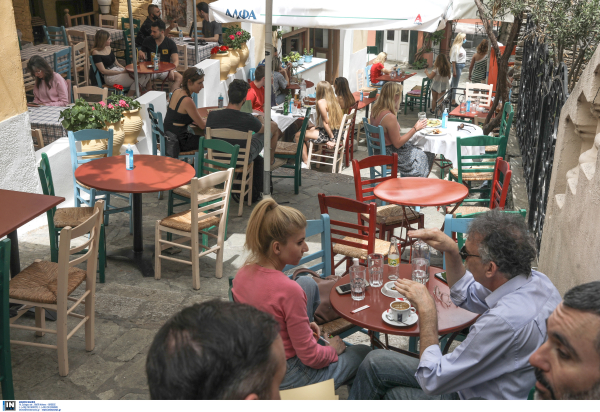 Τι πρέπει να αναγράφεται στους τιμοκαταλόγους των καταστημάτων μαζικής εστίασης και αναψυχής