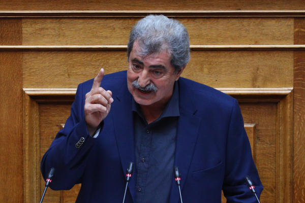 Ερώτηση Πολάκη για την εκδικητική και επικίνδυνη απομάκρυνση του γιατρού από τη Γαύδο