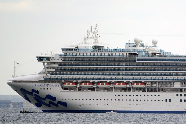 Δύο Έλληνες στο «Diamond Princess» που βρίσκεται σε καραντίνα - Ξεκινά η διαδικασία επαναπατρισμού