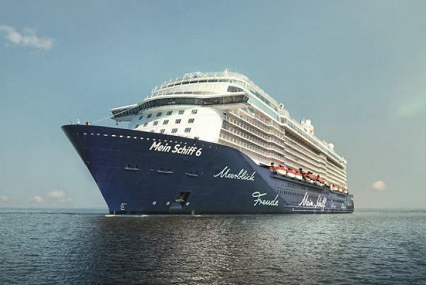 Στον Πειραιά το κρουαζιερόπλοιο «Mein Schiff 6», μεταβαίνει κλιμάκιο του ΕΟΔΥ