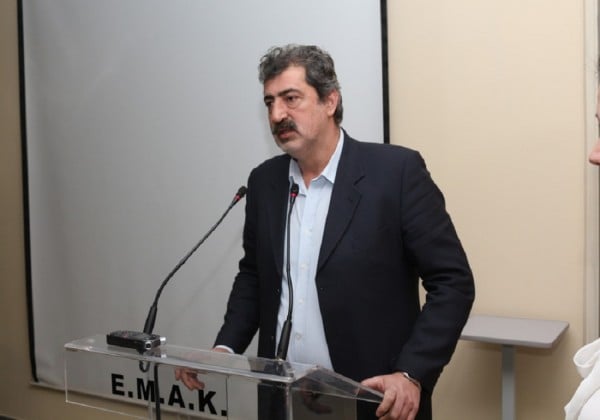 Πολάκης: «Tο σκέφτηκε καλά ο Κ. Μητσοτάκης που καρατόμησε την Παπακώστα και όχι τον Άδωνη;»