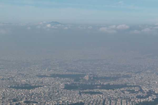 Στα ύψη η ατμοσφαιρική ρύπανση στην Αττική