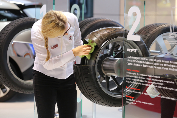 Συμβουλές από την Bridgestone για οδήγηση στις υψηλές θερμοκρασίες