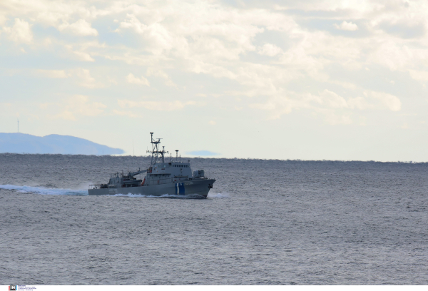 Συναγερμός στον Κορινθιακό: Σκάφος πλέει ακυβέρνητο, αγνοείται ο καπετάνιος