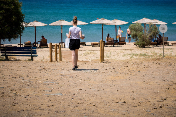 Μεροκάματο στην ...Κόλαση: Πληθαίνουν οι καταγγελίες για εργασιακά σκηνικά Μεσαίωνα - Οι δεσμεύσεις της νέας κυβέρνησης της Ν.Δ.