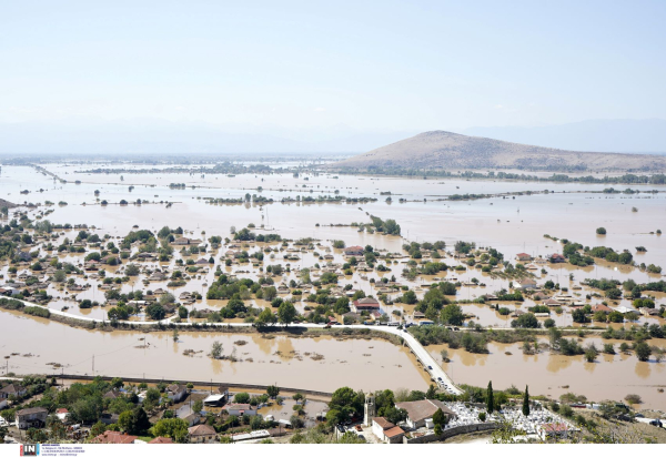 Φόβοι για υγειονομικό Αρμαγεδδώνα στην πλημμυρισμένη Θεσσαλία - Το πλάνο του κρατικού μηχανισμού