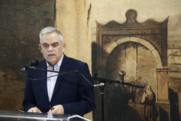 Τόσκας: Είναι η ώρα των πράξεων και όχι των ύβρεων