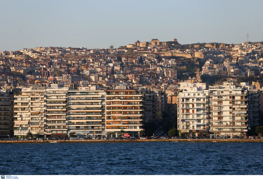 Τραγωδία στη Θεσσαλονίκη: Νεκρός 34χρονος που έπεσε με αναπηρικό αμαξίδιο στον Θερμαϊκό