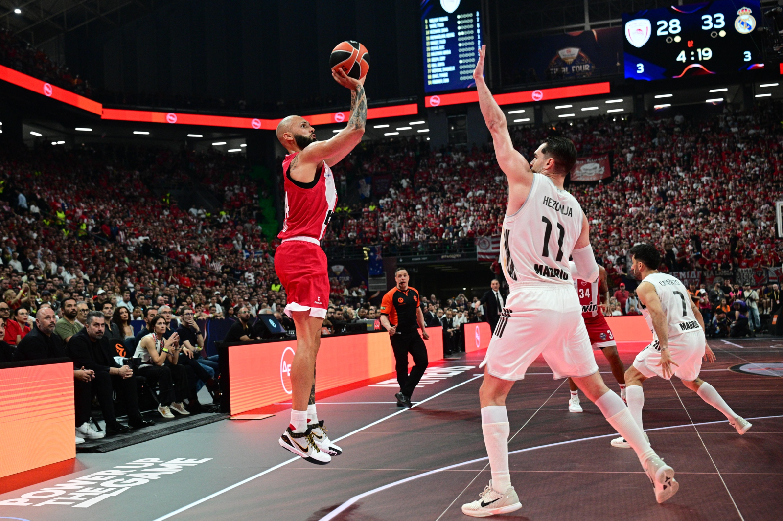 Euroleague - Final Four 2026: Ολυμπιακός - Ρεάλ 46-44 στο ημίχρονο