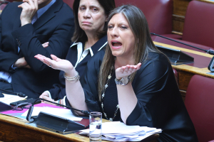 Σκληρή κόντρα Κωνσταντοπούλου- Γεωργιάδη: «Είσαι φασίστας» - «Είσαι αισχρή»