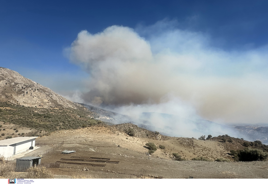 Χωρίς ενεργό μέτωπο η φωτιά στο Ρέθυμνο - Φόβοι αναζωπύρωσης λόγω ισχυρών ανέμων