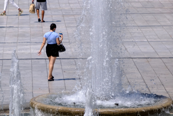 Τι συμβαίνει με τον καιρό, πότε θα καλοκαιριάσει