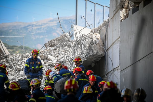 Πώς συνέβη το δυστύχημα με την κατάρρευση της γέφυρας στην Πάτρα - Η απάντηση της εταιρείας