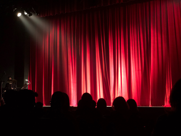 Πέθανε σε ηλικία 32 ετών γνωστός stand up κωμικός, δυο εβδομάδες μετά τα γενέθλια του