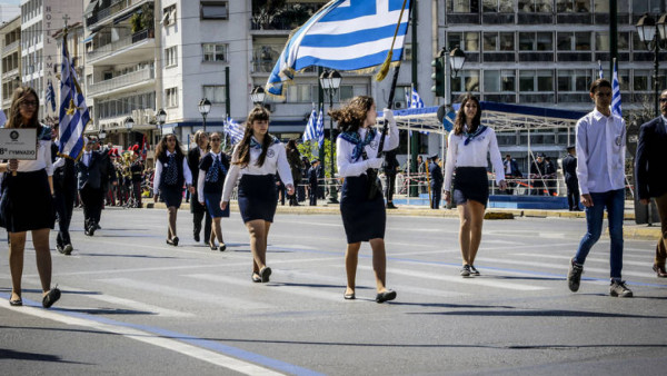 Κεραμέως: Τέλος η κλήρωση - Ο καλύτερος θα σηκώνει τη σημαία