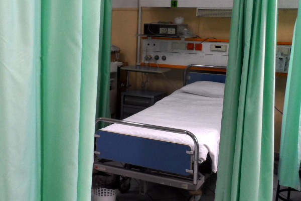 Επιτελικό Κράτος: Το λάθος του 2019 με τους «Ράμπο της Υγείας» επιστρέφει 7 χρόνια μετά