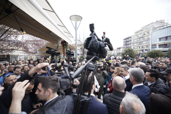 Μητσοτάκης από Ορεστιάδα: «Η ασφάλεια προϋπόθεση για την ανάπτυξη», η ιδιαίτερη selfie μέσα από το ελικόπτερο