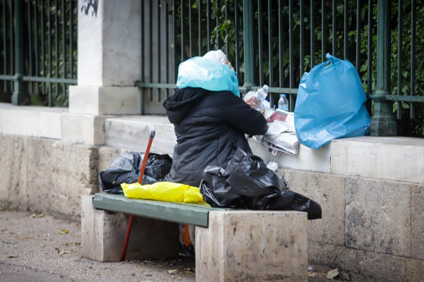 Δήμος Αθηναίων: Νέα παράταση στα έκτακτα μέτρα για την προστασία των αστέγων από το ψύχος