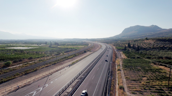 Άνοιξε ο αυτοκινητόδρομος Κορίνθου - Πατρών στο Ζευγολατιό