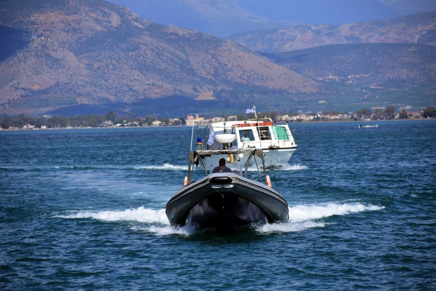 Σίκινος: Αγνοούνται δύο τουρίστριες