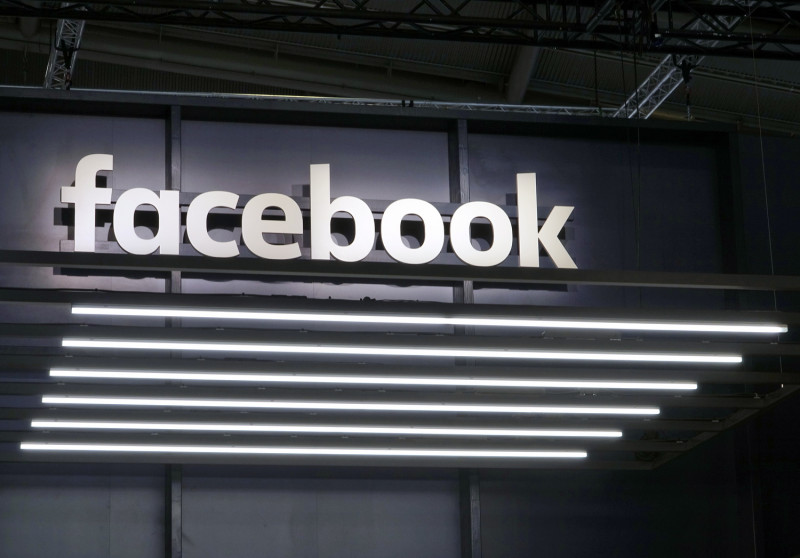 Αμερικανικές εκλογές 2020: To Facebook έβαλε «φρένο» στα επινίκια του Τραμπ