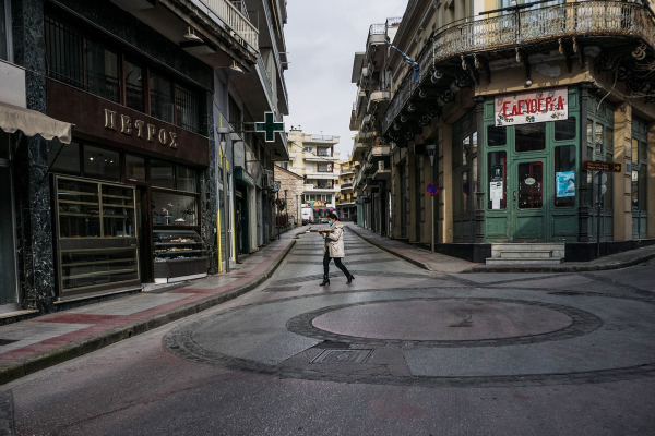 Ορατό νέο lockdown το φθινόπωρο εάν δεν αυξηθούν οι εμβολιασμοί (βίντεο)