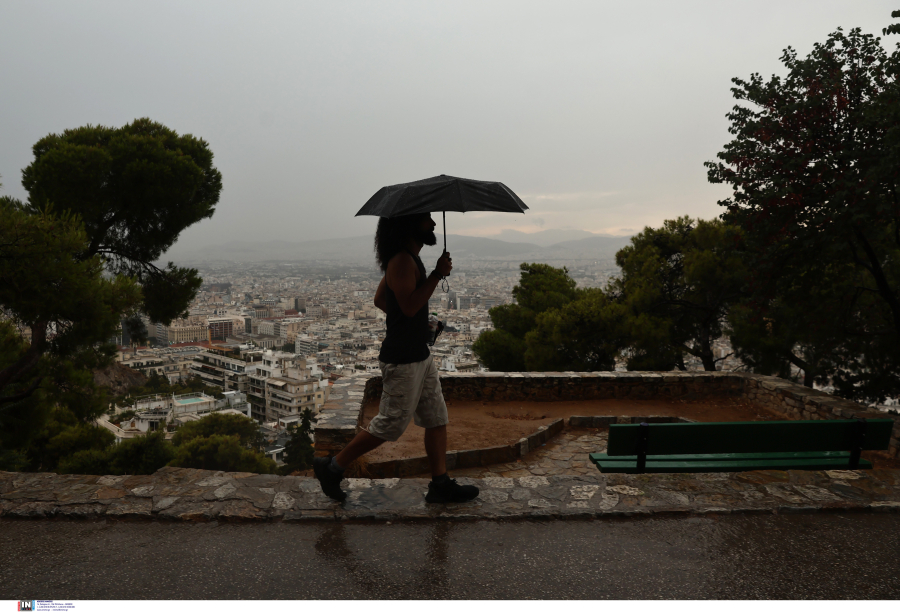 Καιρός: Άστατο σκηνικό και σήμερα με βροχές και καταιγίδες - Πότε θα βρέξει στην Αττική